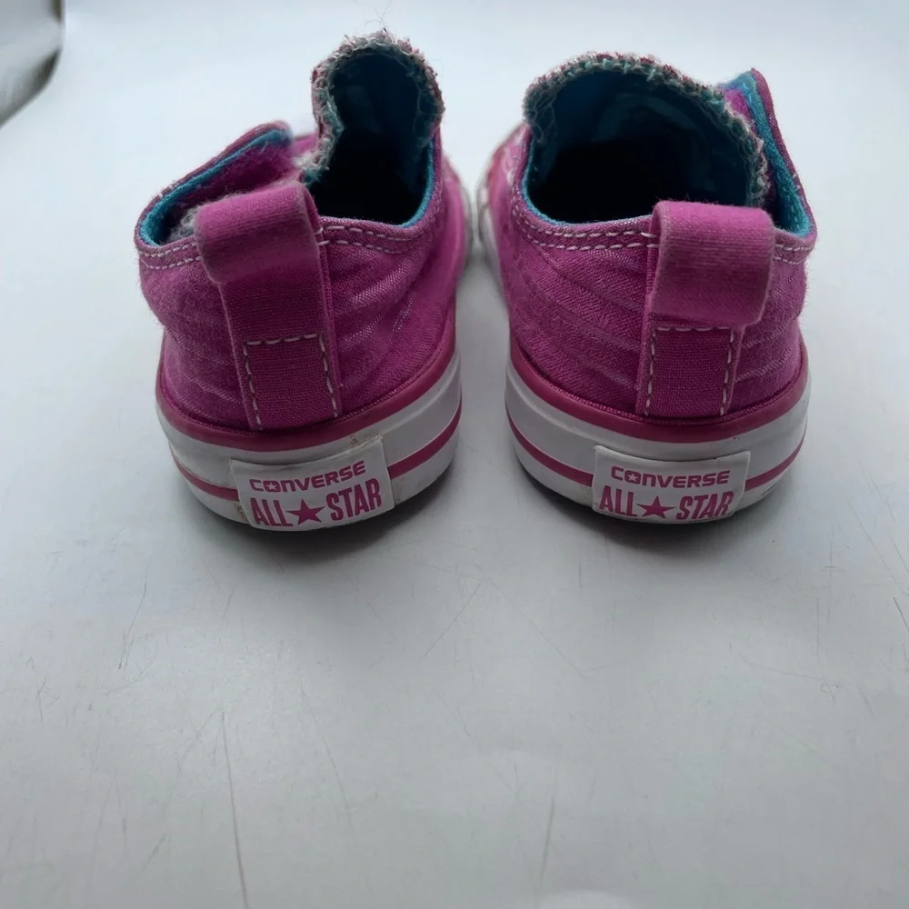 Converse Pink and White infant girls Slip-On Sneakers size 6C